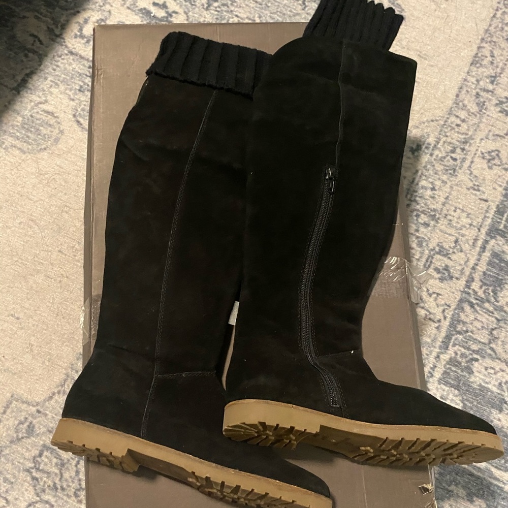 Black suede boots